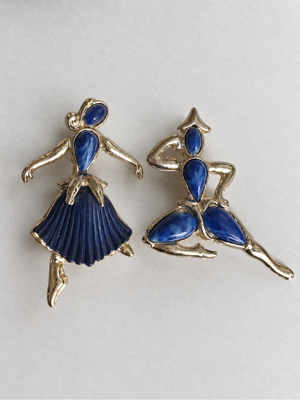 Vintage Mid-Century Ballerina Dancer Brooch Pin Set Of 2 – Blue Figural Jewelry
